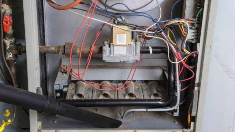 EMERGENCY HEATING REPAIR: STAYING WARM DURING A COLD SNAP